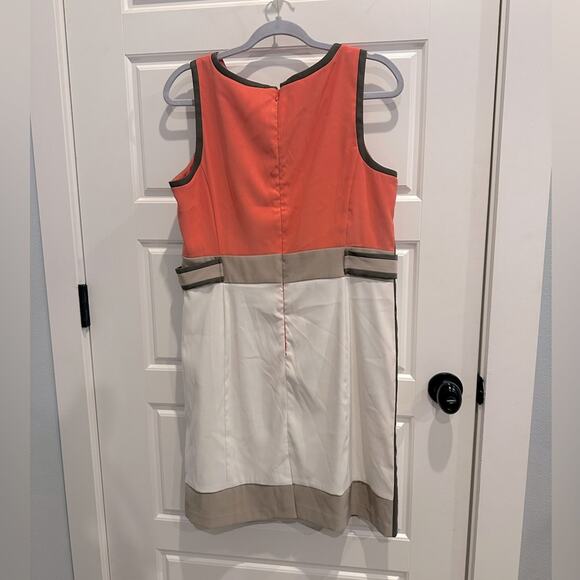 Dressbarn Retro Color-block Knee Length Dress - Picture 2 of 6